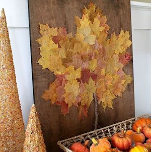 Idea de decoración de pared con arte de hojas de otoño