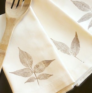 DIY Leaf Stamped Napkins 