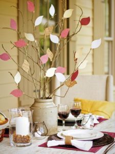 original_layla-palmer-thanksgiving-paper-leaf-centerpiece-beauty-vert_3x4-jpg-rend-hgtvcom-616-822