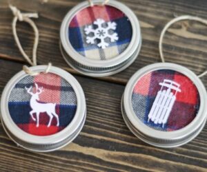 Mason Jar Lid Ornament