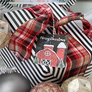 printable Christmas Red Barn Tags