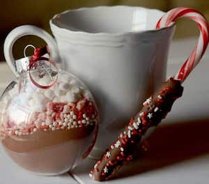 Hot Cocoa Mix DIY Christmas Ornament Gift for neighbors