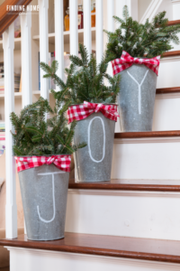 Cubos de Navidad al aire libre de 10 minutos para escaleras