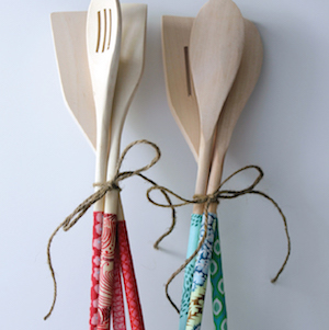 DIY Wooden Spoons Gift idea for mom