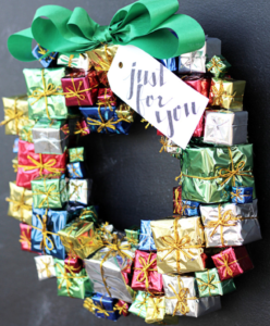 DIY Gift Box Christmas Wreath