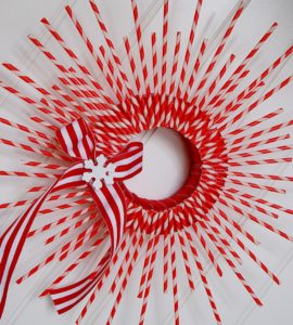 Paper Straw Christmas Wreath