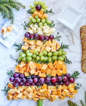 Oh Christmas Tree Cheese Board Appetizer