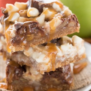 Caramel Apple Pie Magic Bars