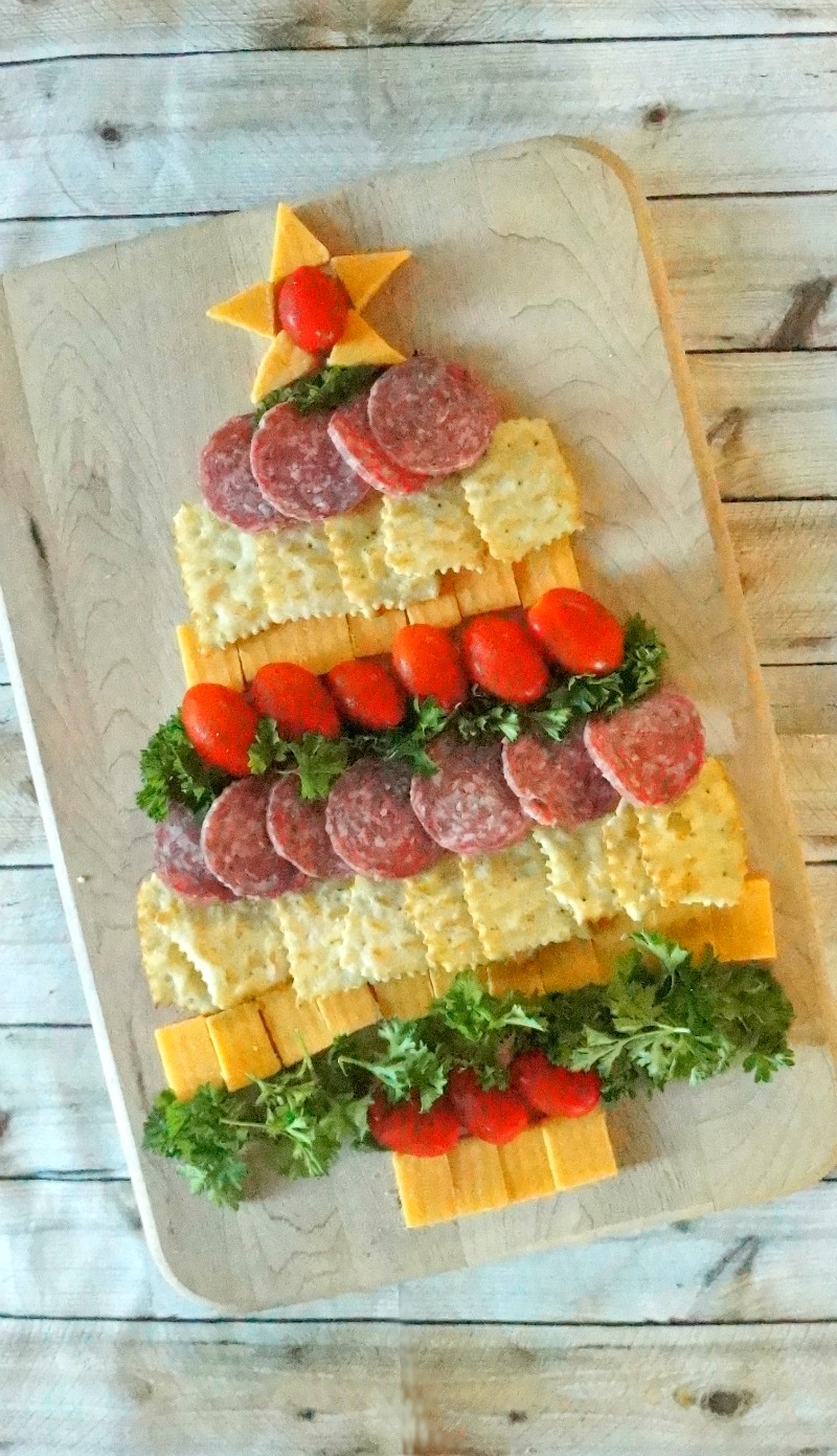 Cheese-Cracker-and-Sausage-Christmas-Tree-Holiday-Appetizer - Prudent ...