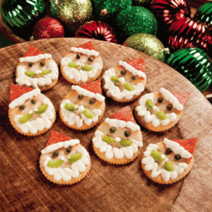 Santa Cheese Crackers Christmas appetizer