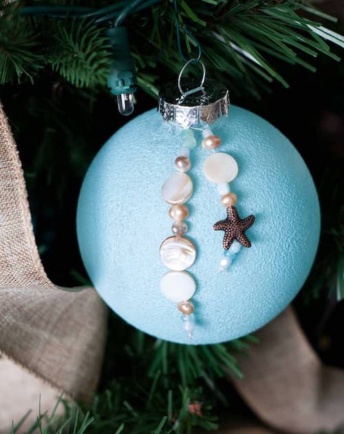 50 DIY Coastal Christmas Decorations - Prudent Penny Pincher