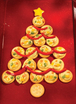Christmas Tree Cracker Tray appetizer