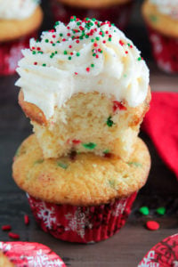 Easy One Bowl Eggnog Cupcake Christmas Desserts 