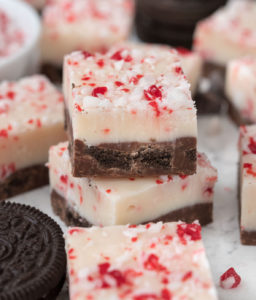 Oreo Peppermint Bark Fudge 