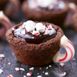 Peppermint Hot Chocolate Cookie Cups