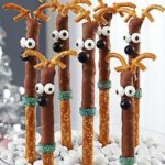 reindeer-pretzel