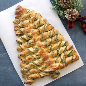 Christmas Tree Spinach Dip Breadsticks