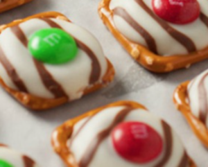 Christmas Pretzel M&M Hugs