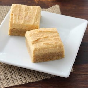 Snickerdoodle Pumpkin Bars with Pumpkin Buttercream Frosting