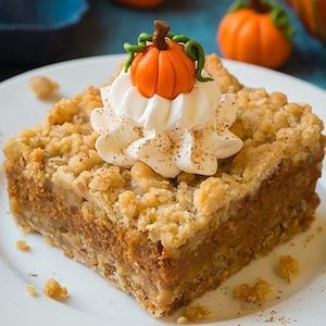 Pumpkin Pie Crumb Bars