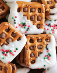 Christmas Rolo Candy Pretzel Sandwiches Recipe