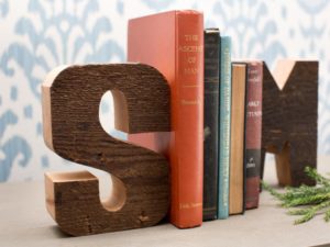 wood-book-end