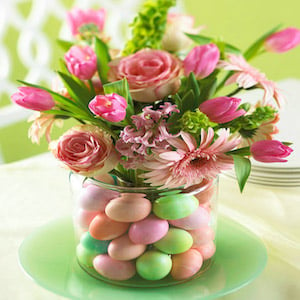 Easter Egg Vase with pink flowers
