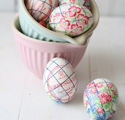 Napkin Eggs