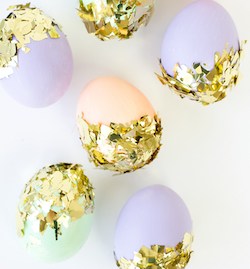 Confetti Dipped easter Egg decorating idea