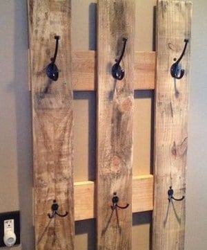 rustic pallet wood coat rack home decor idea