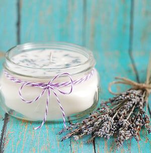 DIY lavender mason jar candle