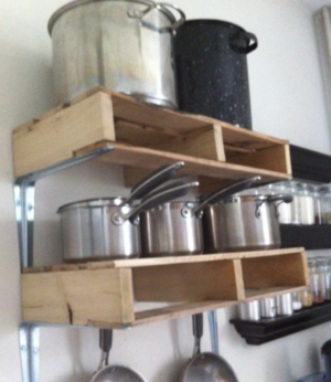 wood pallet Pot and Pan Storage Idea