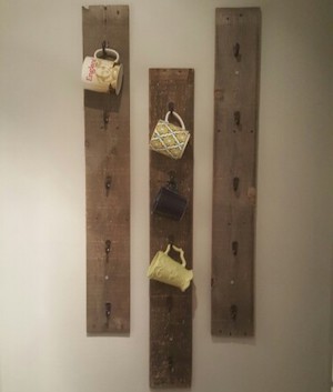 wall mounted wood plank Coffee Rack rustic home decor idea