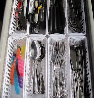 DIY Cutlery Tray Dollar Tree Organization Idea using plastic baskets