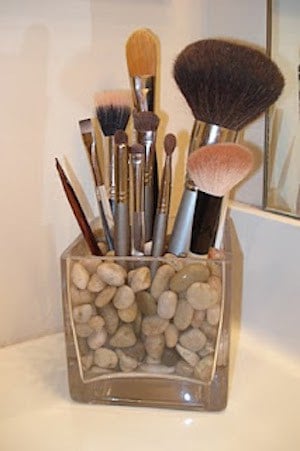 dollar tree makeup brush organizer