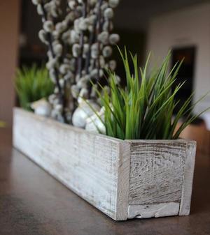 Pallet Farmhouse table decor idea