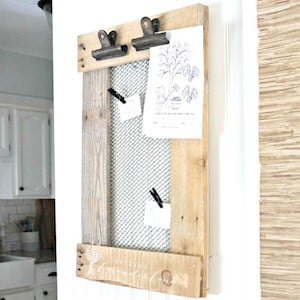 DIY Farmhouse Message Board