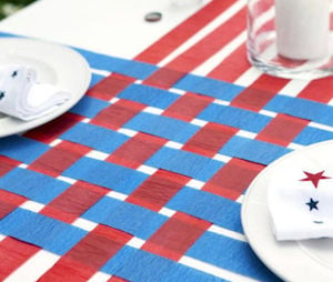 Woven Table Runner 4th of July decoration idea