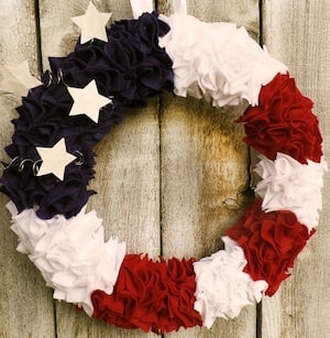 DIY Felt 4th of July Wreath