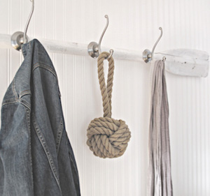 Oar Coat Rack coastal decorating idea