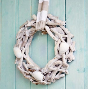 Beach Cottage Seashell Wreath