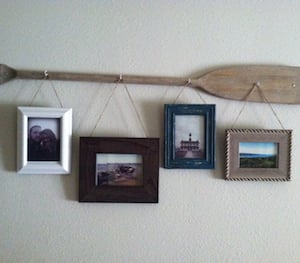 Rustic Oar Picture Hanger