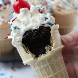 Ice Cream Cone Cupcakes 4th of July Dessert
