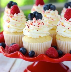 Lemon Whipped Cream 4th of July Cupcakes