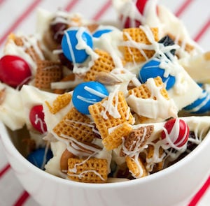 4th of July Chex Mix appetizer