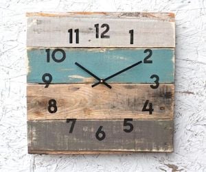 Coastal Pallet Clock