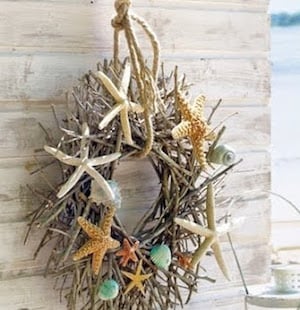 Starfish Twig Wreath coastal decorating idea for front door