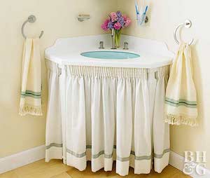 Open Sink Skirt woth storage apartment decorating idea