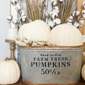 DIY Farmhouse Pumpkin Bucket