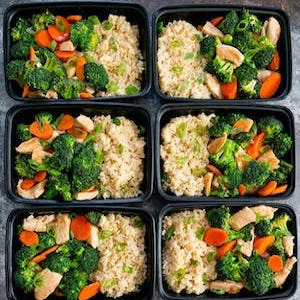 Meal prep Chicken and Broccoli Stir Fry